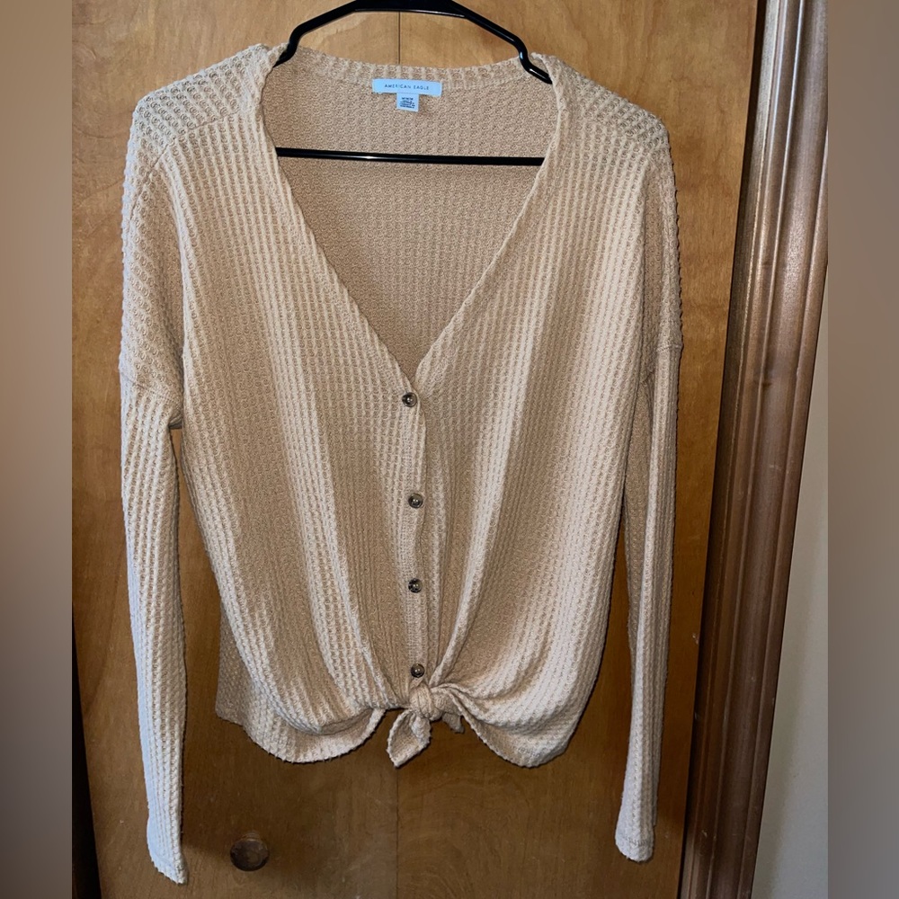 AE-size medium.